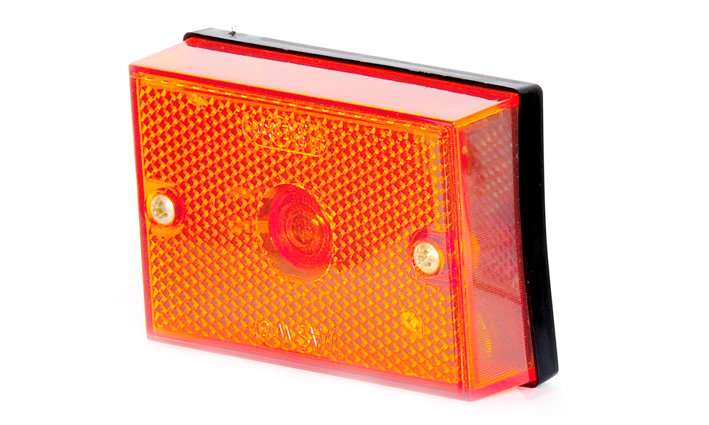 Side position lamp with reflective device 84