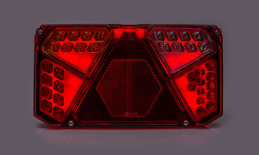 Multifunctional rear lamp W124DN