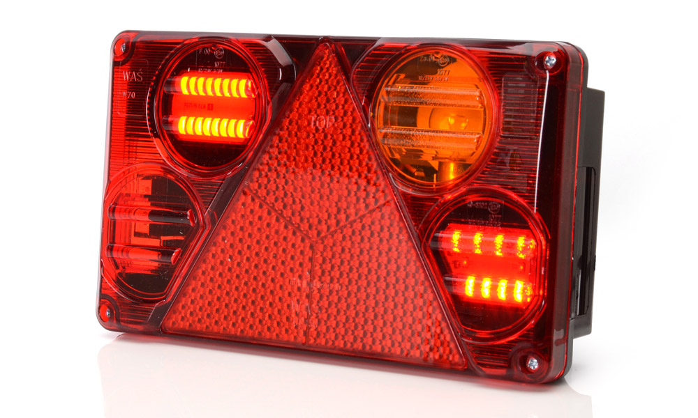 Multifunctional rear lamp 805