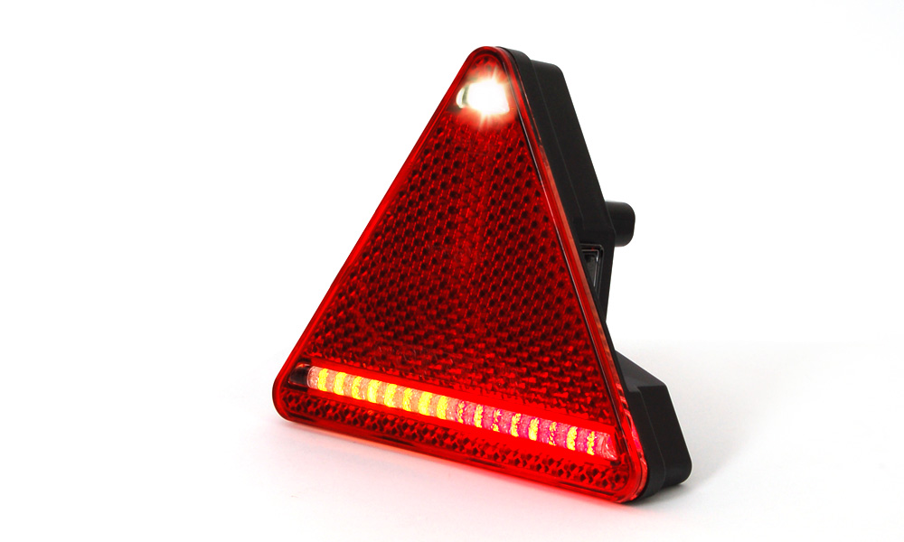 Multifunctional rear lamp 322